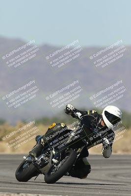 media/Oct-13-2025-Moto Forza (Mon) [[a66d839500]]/4-C Group/Session 3 (Turn 16)/